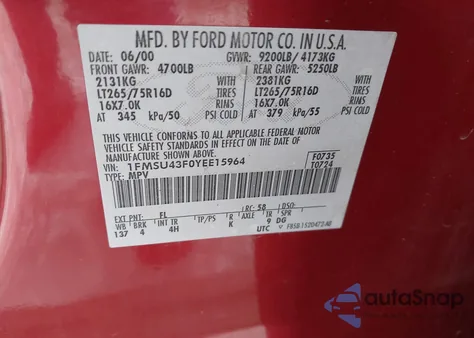 2000 Ford Excursion Limited from USA, damaged, VIN 1FMSU43F0YEE15964